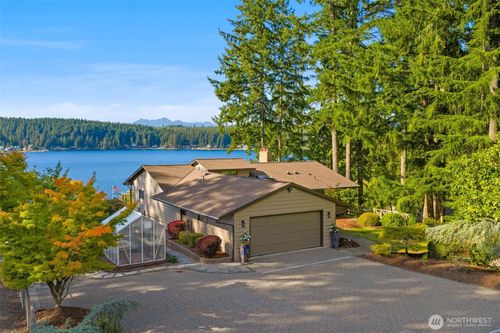 721 E Mason Lake Dr E, Grapeview, WA, 98546-9788 | Card Image