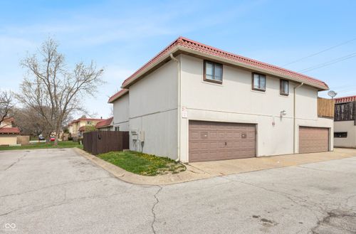 2850 Punto Alto Ct, Indianapolis, IN, 46227-6146 | Card Image