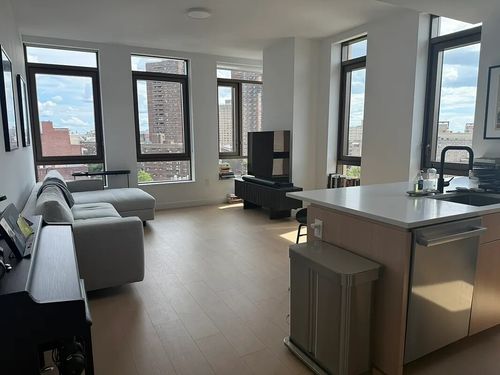1108-482 Kent Avenue, New York City, NY, 11249 | Card Image