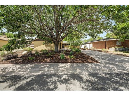 1511 S Cherry St, Denver, CO, 80222-3803 | Card Image