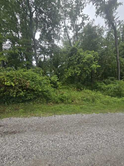 98/99 Aborland Road, Wheeling, WV, 26003 | Card Image