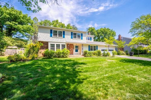 18 Parker Rd, Plainsboro, NJ, 08536-1406 | Card Image