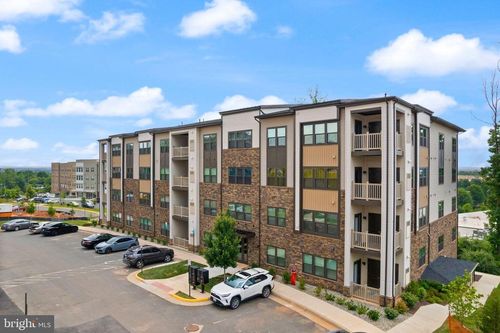 unit-301-46320 Mount Milstead Ter, STERLING, VA, 20164-9345 | Card Image