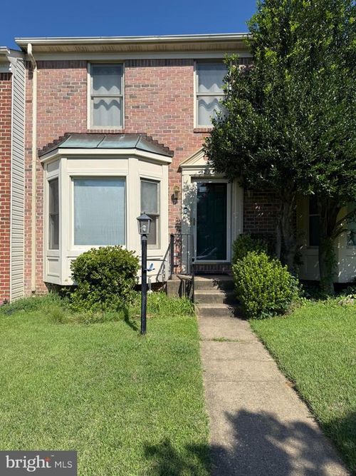 2740 Winston Ct, WOODBRIDGE, VA, 22191-5121 | Card Image