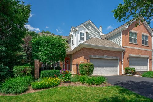 150 Orchards Pass, Bartlett, IL, 60103 | Card Image