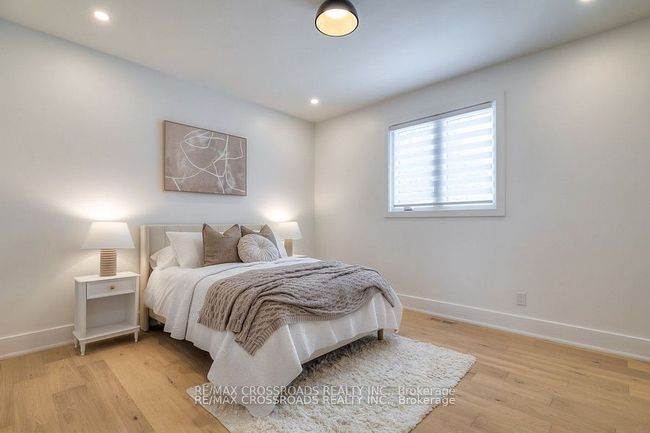 696 Hillview Cres, House other with 6 bedrooms, 5 bathrooms and 10 parking in Pickering ON | Image 28