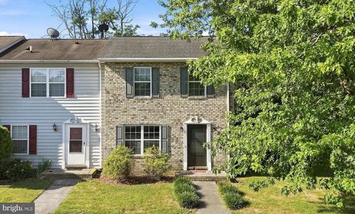 200 Freeton Ct, Stephens City, VA, 22655-3111 | Card Image