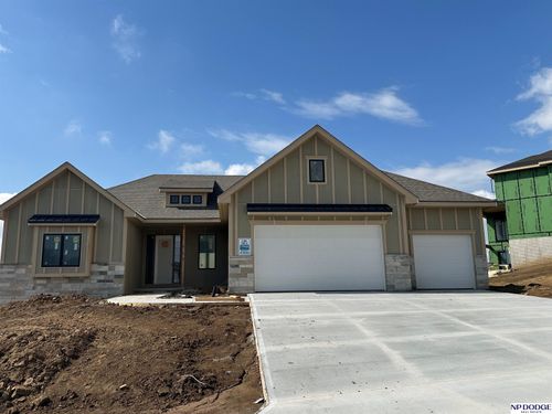 10011 Laramie St, Papillion, NE, 68046-7030 | Card Image