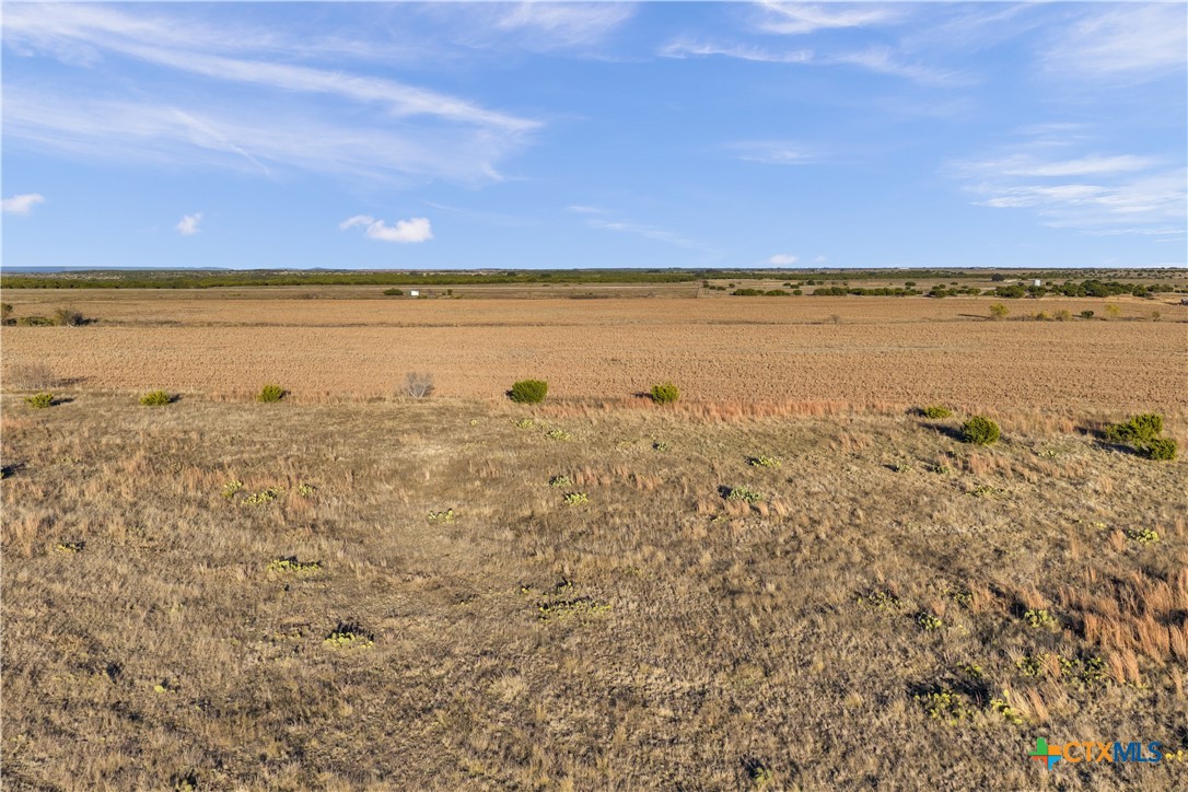 Farm in Bertram 4