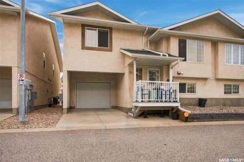 42-2751 Windsor Park Road, Regina, SK, S4V1H1 | Card Image