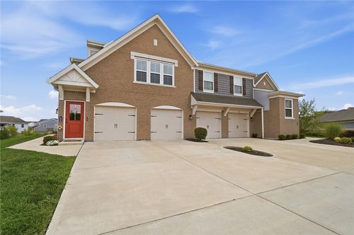 45 N Old Pond Road, Springboro, OH, 45066 | Card Image
