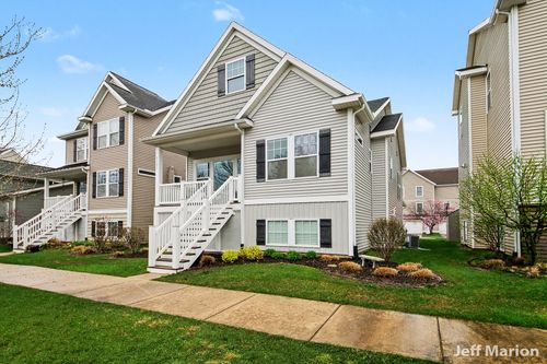 2125 Kensington Park Cir, Holland, MI, 49423-8548 | Card Image