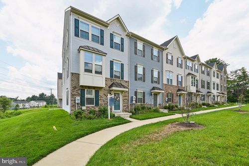 9567 Tall Oaks Rd, MONTGOMERY VILLAGE, MD, 20886-3165 | Card Image