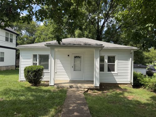 606 Pace St, Gallatin, TN, 37066-2135 | Card Image