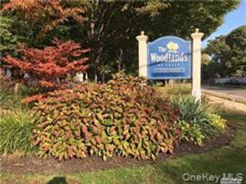 62-62 Finch Ln, Islip, NY, 11751-3309 | Card Image
