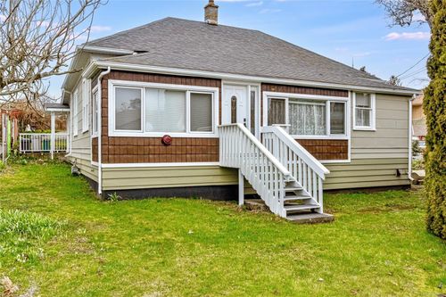 9900 Esplanade St, Chemainus, BC, V0R1K1 | Card Image