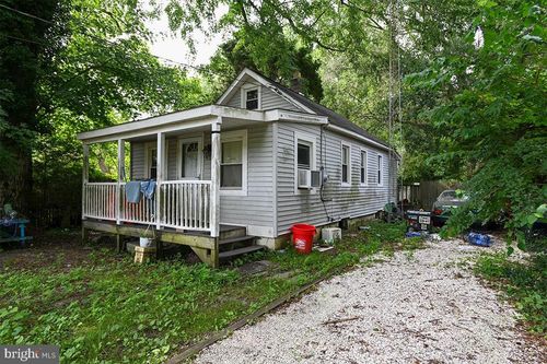 8 Meadow St, Heislerville, NJ, 08324 | Card Image