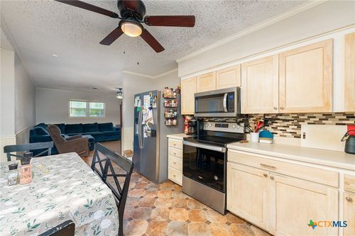 1005 Cove Ave, Copperas Cove, TX, 76522-2734 | Card Image