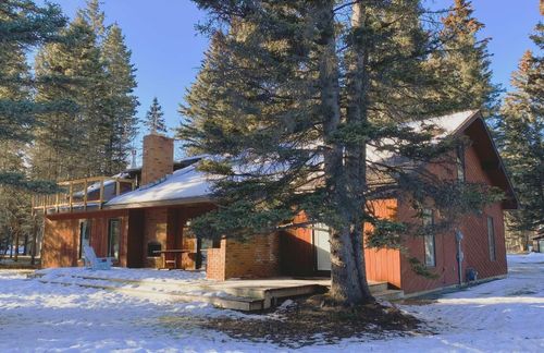28 Wolf Dr, Redwood Meadows, AB, T3Z1A3 | Card Image