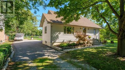 4054 Roseland Dr W, House other with 3 bedrooms, 2 bathrooms and null parking in Windsor ON | Image 2