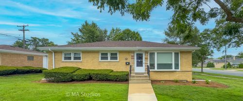 4256 Golf Rd, Skokie, IL, 60076-1472 | Card Image