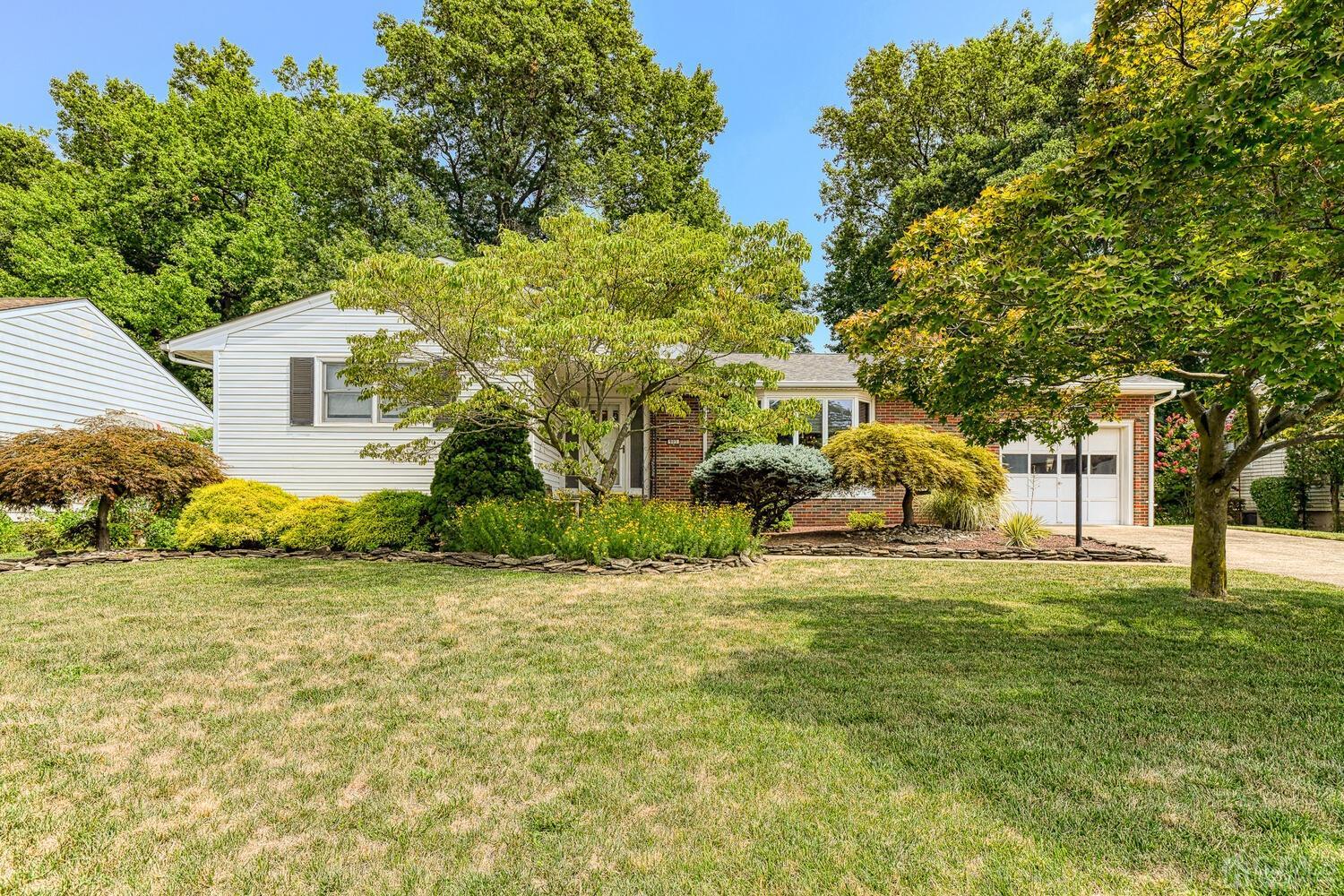Bradley St, North Brunswick, NJ 08902