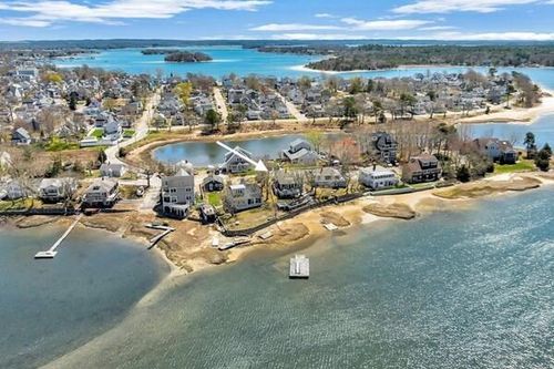 10 Sunset Avenue, Onset, MA, 02558 | Card Image