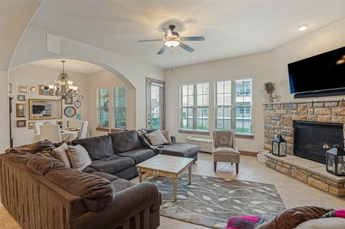 212-610 Via Ravello, Irving, TX, 75039 | Card Image