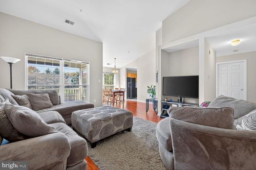 apt-3c-2503 Coach House Way, FREDERICK, MD, 21702-2640 | Card Image