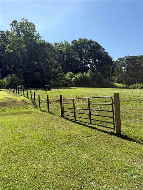 1206 Thompson Rd, dawsonville, GA, 30534-5364 | Card Image
