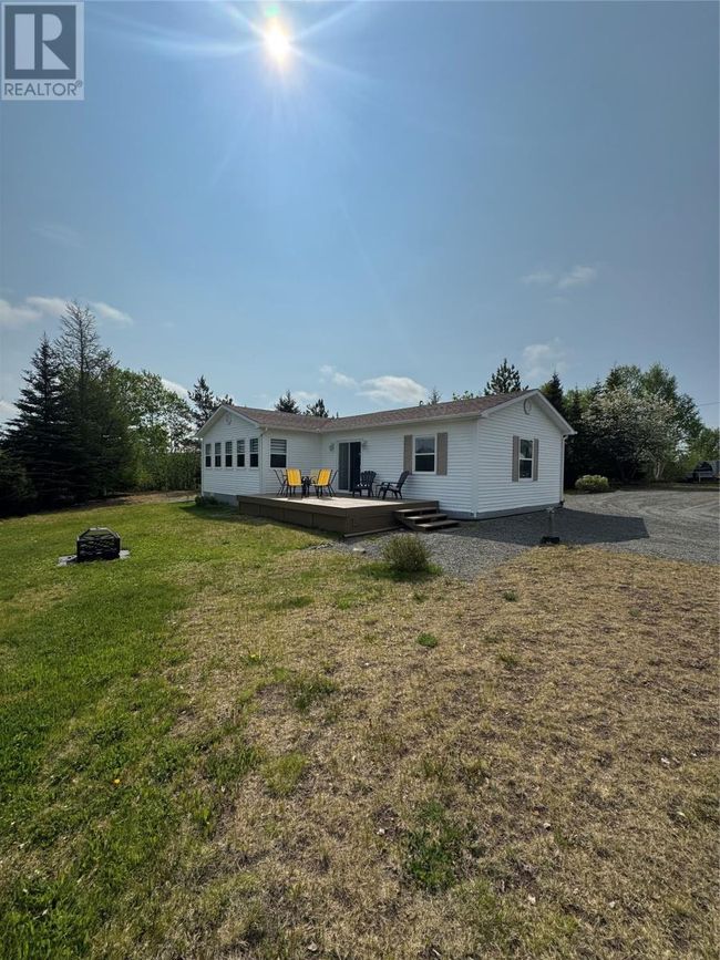 3 Joe's Lane W, Home with 2 bedrooms, 1 bathrooms and null parking in Badger NL | Image 5