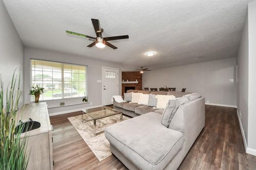 3111 Tanglebriar Dr, Pasadena, TX, 77503-2159 | Card Image