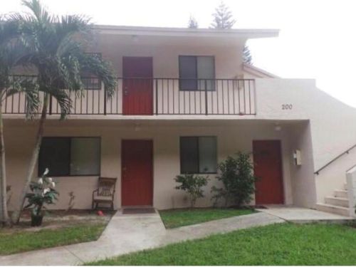 apt-j-200 Nottingham Cir, Greenacres, FL, 33463-2506 | Card Image