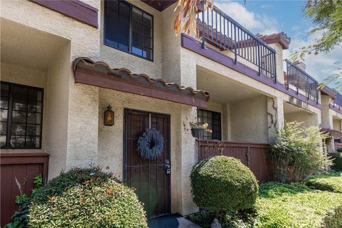 854 N Harbor Blvd, La Habra, CA, 90631-3167 | Card Image