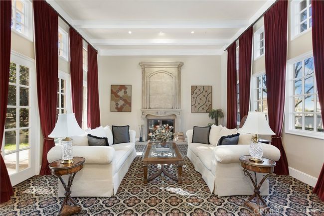 Formal Living | Image 17
