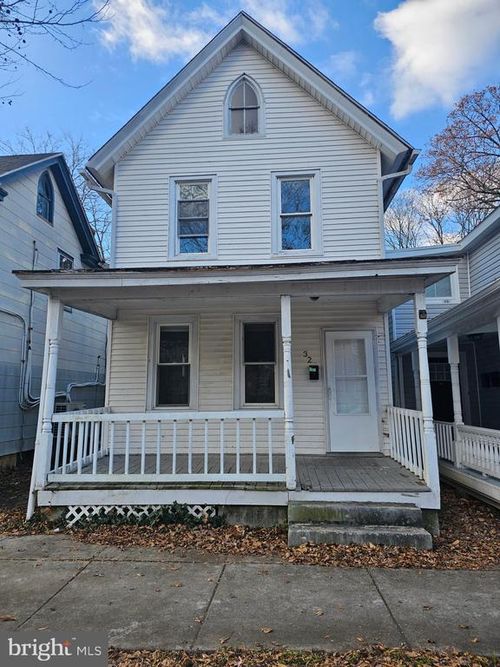 32 N Governors Ave, DOVER, DE, 19904-3112 | Card Image