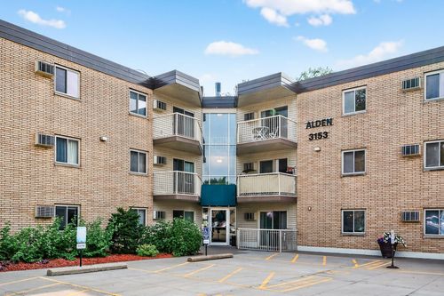 apt-304-3153 Old Highway 8, Minneapolis, MN, 55418-2563 | Card Image