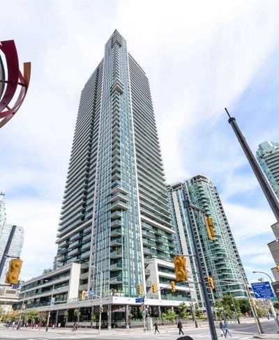 1203 - 33 Bay St, Condo with 2 bedrooms, 2 bathrooms and 1 parking in Toronto ON | Image 1