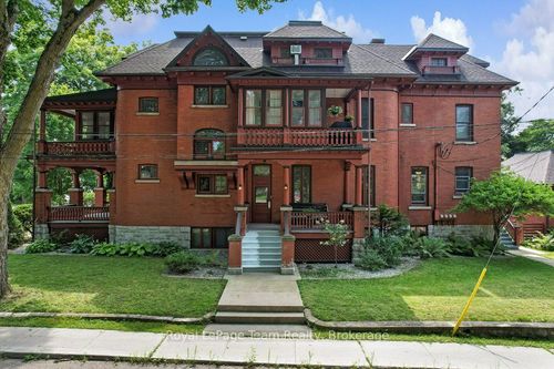 154 Quarry Ave, Renfrew, ON, K7V2W4 | Card Image