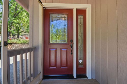 5689 Maywood Dr, Foresthill, CA, 95631-9636 | Card Image