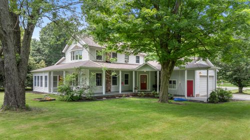 9719 King Rd, Spring Arbor, MI, 49283-9627 | Card Image