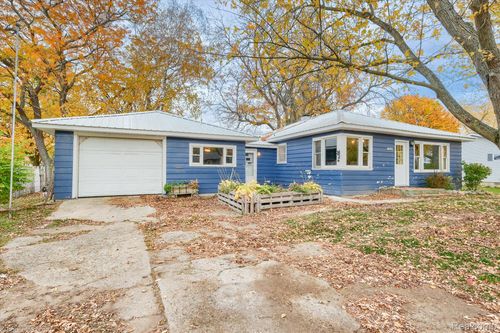 7036 Clabuesch St, Pigeon, MI, 48755-9679 | Card Image