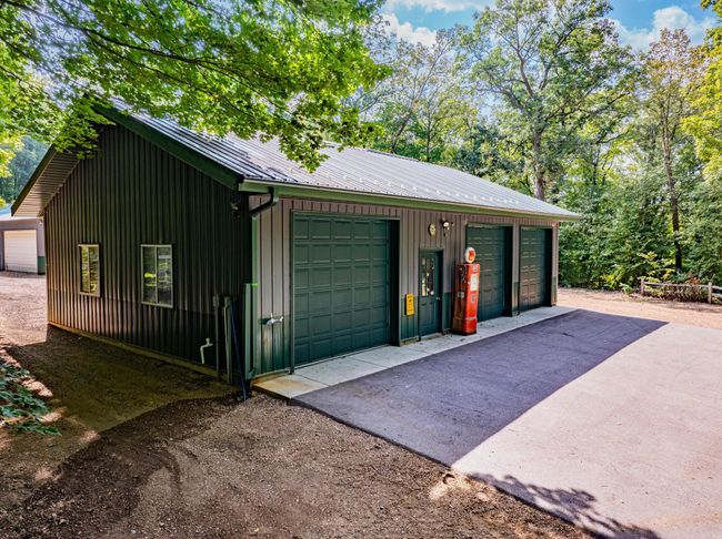 8695 Old Highway 169 Blvd, House other with 3 bedrooms, 3 bathrooms and null parking in Jordan MN | Image 93