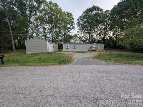 1220 Woodridge Dr, Clover, SC, 29710-8680 | Card Image