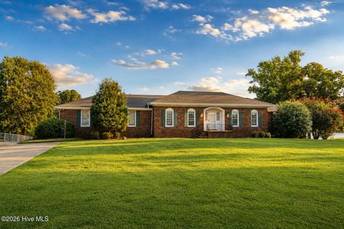 115 Bear Creek Rd, Goldsboro, NC, 27534-7040 | Card Image