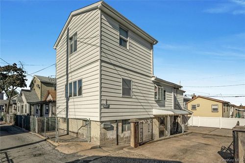 c-65C Edgewater Park, Bronx, NY, 10465-3512 | Card Image