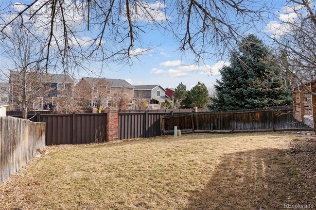 10685 Milwaukee Ct, Townhouse with 3 bedrooms, 3 bathrooms and 6 parking in Northglenn CO | Image 41