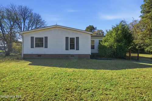 172 Brumley Rd, Knott's Island, NC, 27950-9617 | Card Image