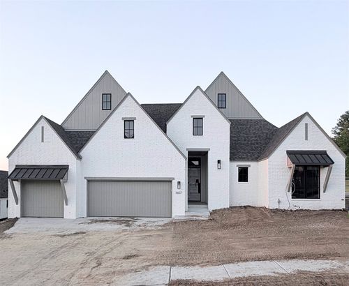 1607 Pinecrest Dr, Claremore, OK, 74017-1238 | Card Image