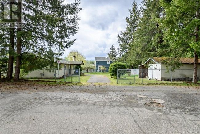 3330 Egremont Rd, House other with 3 bedrooms, 1 bathrooms and 2 parking in Cumberland BC | Image 22